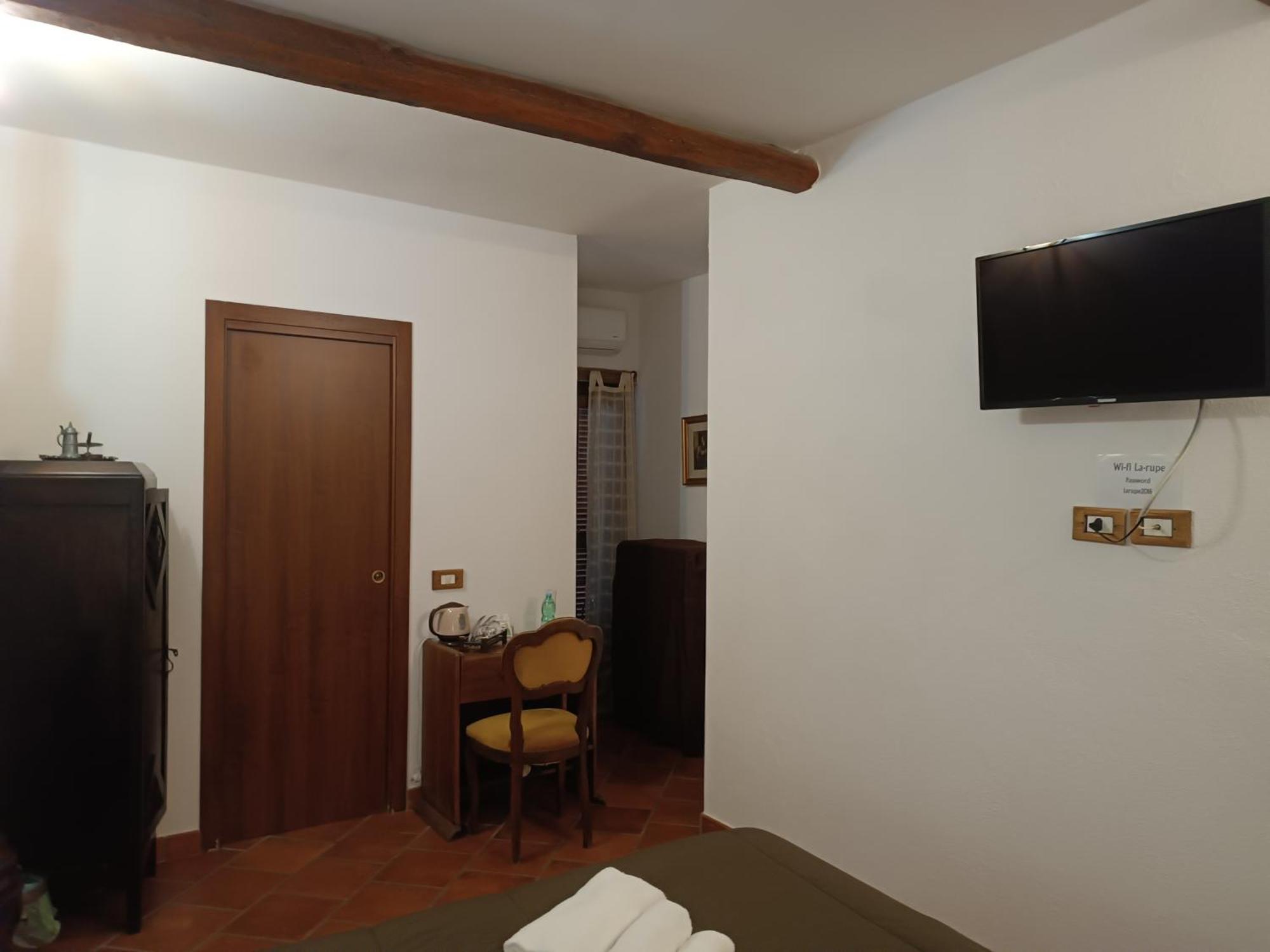 La Rupe Bed And Breakfast Norma Zimmer foto