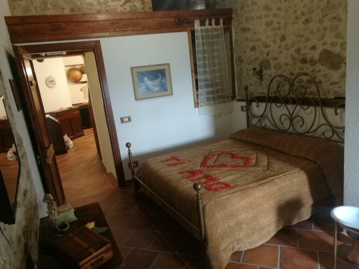 La Rupe Bed And Breakfast Norma Exterior foto