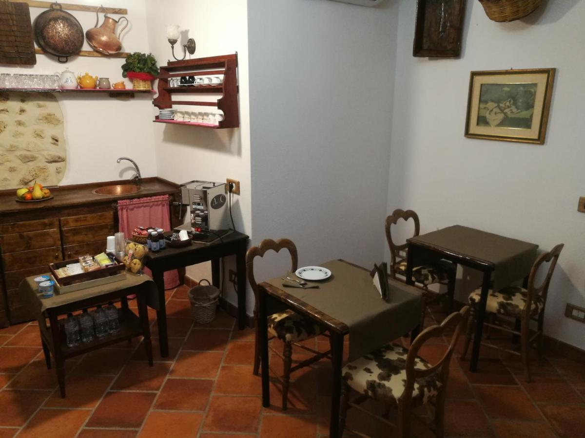 La Rupe Bed And Breakfast Norma Exterior foto